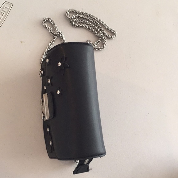 M.Valentino handbag, purchased in Italy - Picture 3 of 10